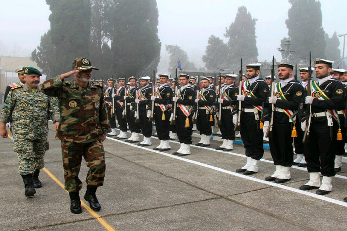 بازدید سرلشکر موسوی از منطقه چهارم دریایی امام رضا (ع)