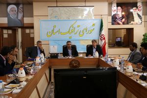 امکانات حمل و نقل ایمن دانش آموزان و دانشجویان فراهم شود/لزوم برنامه‌ریزی برای روان‌سازی ترافیک