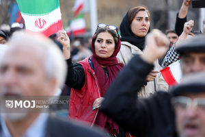 پیام جوان نابینا به فتنه گران در تجمع امروز تهران+ فیلم