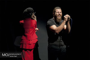 نمایش بانویی از اسلو