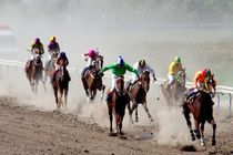 هفته سوم مسابقات اسبدوانی بندرترکمن برگزار شد