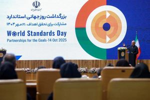 باید برای تحقق شاخص‌های استاندارد از جمله در زمینه مصرف بهینه انرژی تلاش کنیم