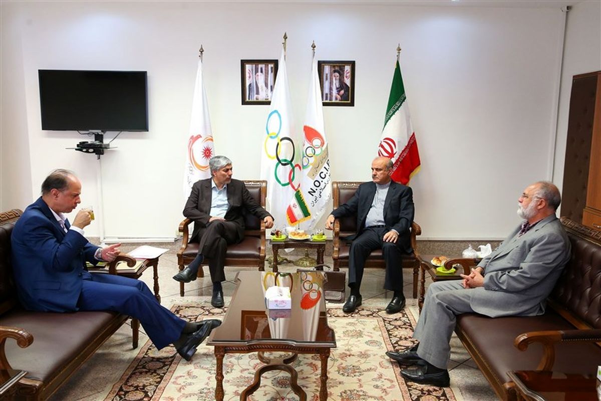 کیومرث هاشمی