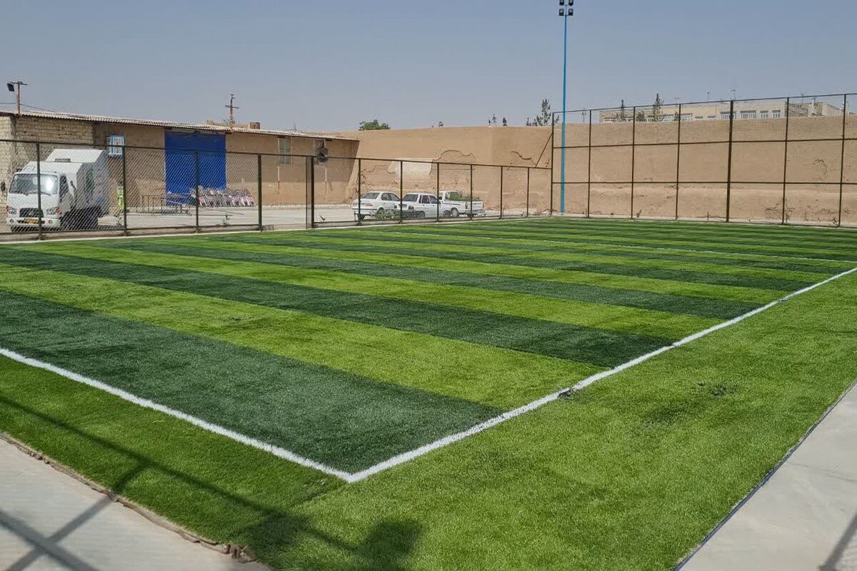 چمن منطقه چهار شهرداری یزد 