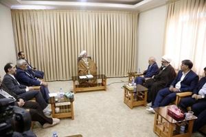 طرح های اقتصادی شهر قم متناسب با جایگاه فرهنگی این شهر باشد