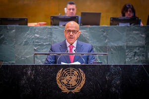 مذاکرات هسته‌ای ایران و آمریکا باید ازسر گرفته شود