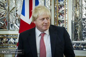 خواستار آزادی زندانیان بریتانیایی بازداشت شده در ایران شدم