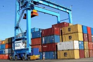 ترانزیت بیش از ۲۳ میلیون دلار کالا از طریق گمرکات مازندران
