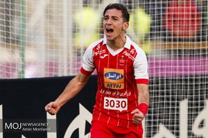 فرشاد احمدزاده به کمیته انضباطی باشگاه پرسپولیس فراخوانده شد