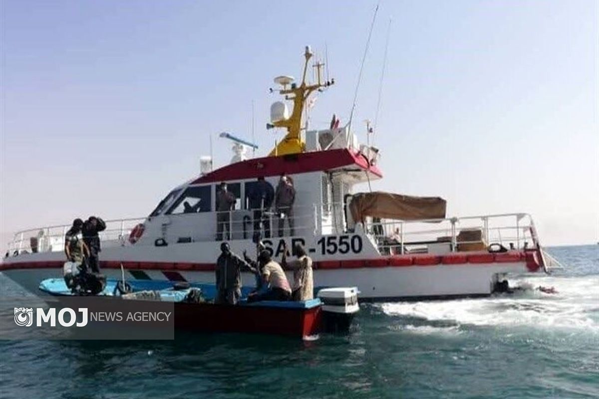 نجات گردشگران آبی در کیش