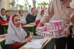توزیع شیر رایگان در مدارس دولتی  هرمزگان آغاز شد