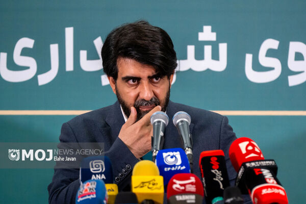 فرهنگسرای ولا یک مجموعه فرهنگی است نه منطقه نظامی