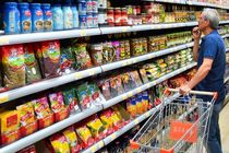 قیمت کالاهای اساسی و دلار؛ دو خط موازی که به هم نمی‌رسند!