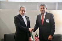 عراقچی با وزرای خارجه مالزی، کامبوج و الجزایر در نیویورک دیدار کرد