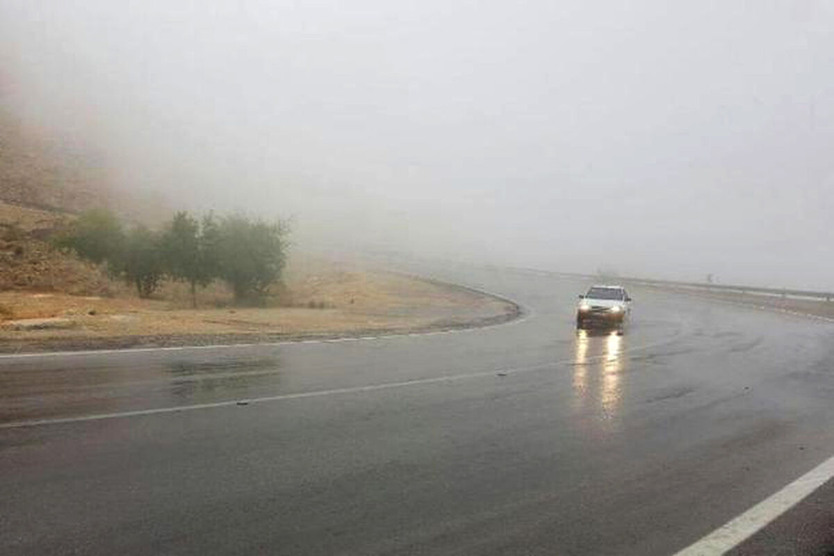 بارش باران و لغزندگی راه های خراسان رضوی