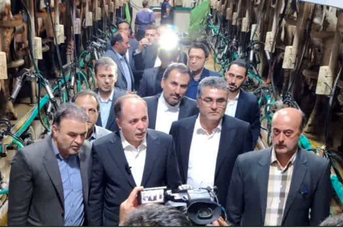 وزیر جهاد کشاورزی از مجتمع کشت و صنعت مغان بازدید نمود