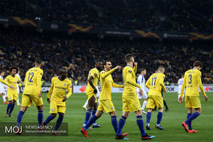 دیدار تیم های فوتبال دیناموکیف اوکراین و چلسی انگلیس