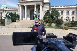 خبرنگار شبکه سحر بر اثر کرونا درگذشت