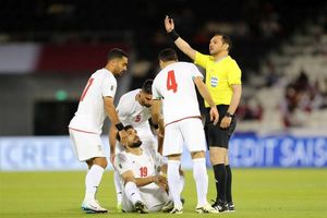  فدراسیون فوتبال به قضاوت داور عربستانی بازی با قطر اعتراض کرد