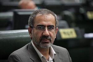 مجلس نباید در زمینی که دولت تعریف کرده بازی کند/ باید لایحه بودجه ۱۴۰۰ به دولت بازگردد