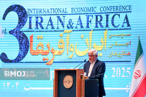 درمان هر چه سریعتر مصدومان حادثه انفجار در بندر رجایی باید در اولویت قرار گیرد