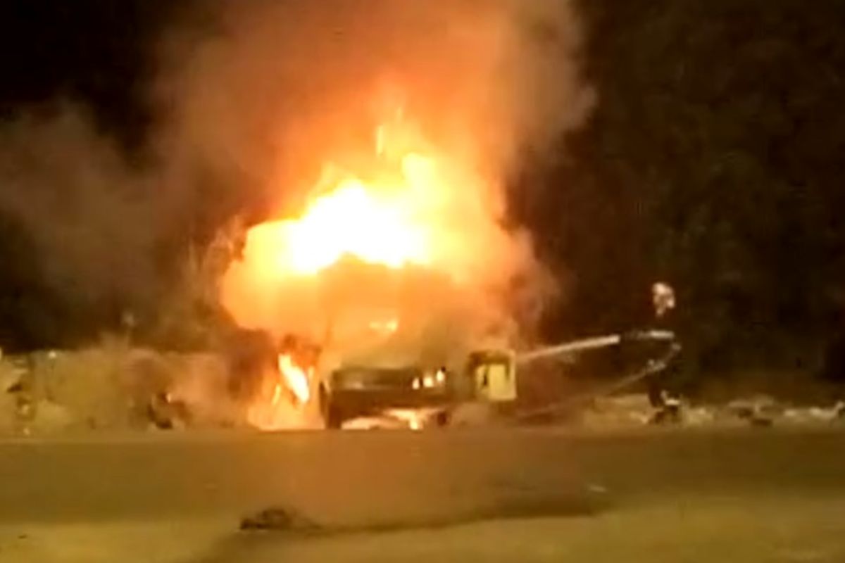 اتش سوزی خودرو