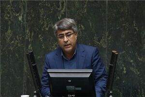 خاوازی بدون تکیه بر آقازادگی برندهای سیاسی و احزاب پیشرفت کرده است