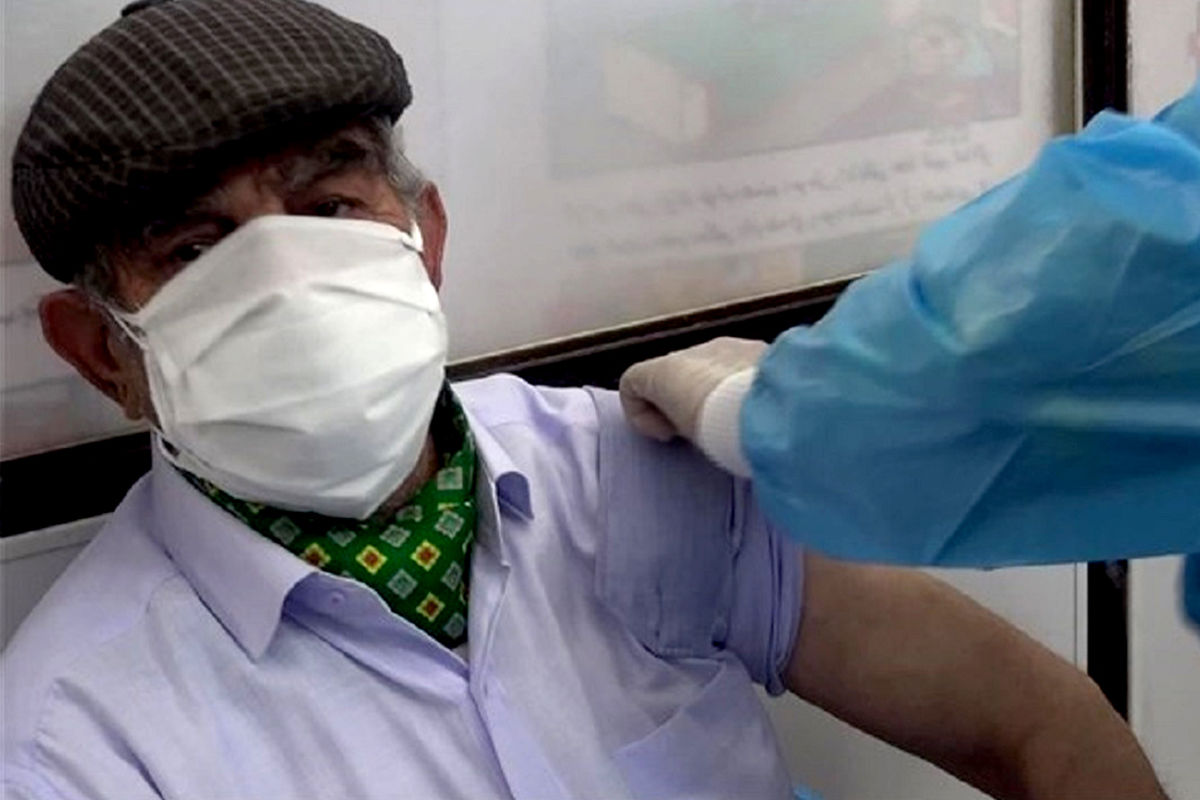 تزریق واکسن کرونا در شهرستان کاشمر