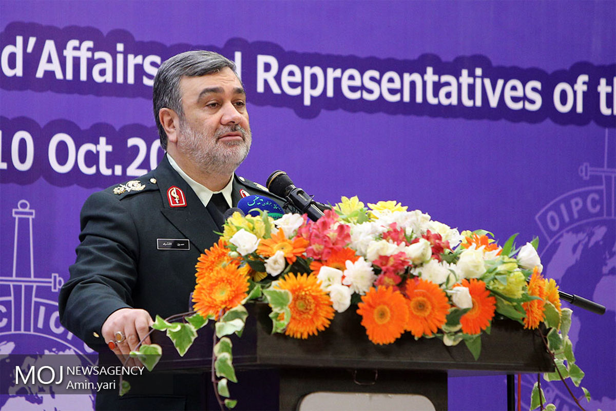 سردار حسین اشتری فرمانده نیروی انتظامی