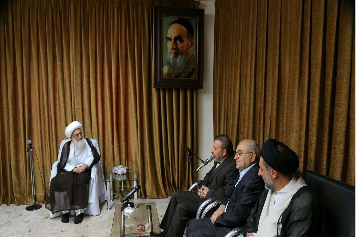 دیدار نوری همدانی با رییس دفتر