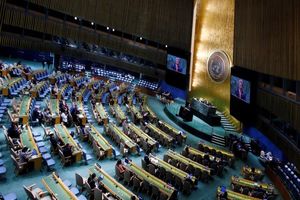 سازمان ملل خواستار ادامه مذاکره درباره برنامه هسته‌ای ایران شد