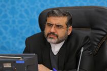 تاکنون ۳ هزار پروانه برای موسسات قرآنی صادر شده است/ ظرف یک ماه آینده نمایشگاه قرآن در تهران برپا خواهد شد
