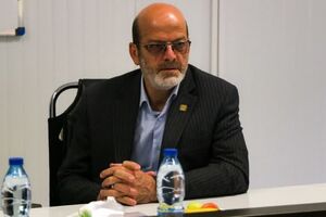 جهاد دانشگاهی پژوهش و کار را کنار هم قرار داده است