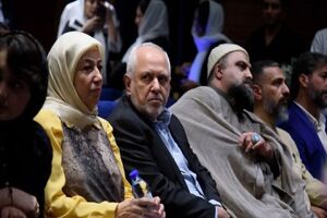 آیین رونمایی از «شرح فتوحات مکیه، باب ۵۶۰» برگزار شد