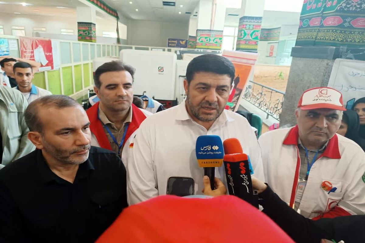 رئیس جمهیت هلال احمر کشور در مرز خسروی