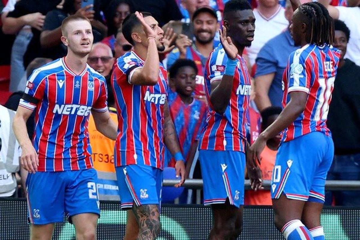 کریستال پالاس