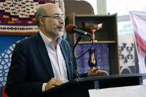 صنایع‌دستی می‌تواند بخشی از معضل بیکاری کرمانشاه را حل کند