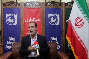 شهر را با حصار محدود بین احزاب پیش بینی نمی کنیم/سپاه نیرویی انقلابی و مردمی در لباس نظامی است