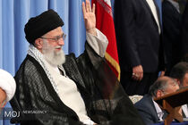 پخش سخنرانی رهبر معظم انقلاب از حرم مطهر امام خمینی (ره)