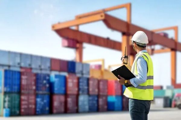 تجارت خارجی ایران در ۹ ماهه امسال از ۱۴۸ میلیون تن عبور کرد