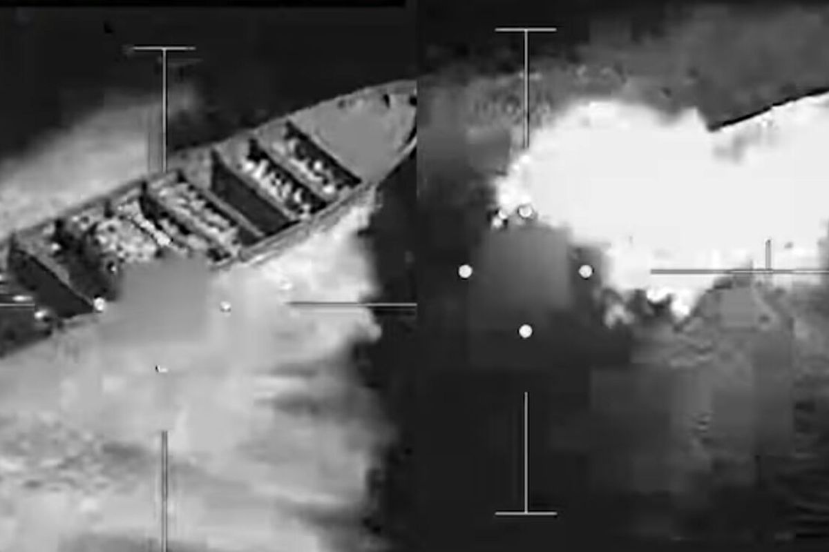 ۲ کشته در حمله آمریکا به یک شناور در اقیانوس آرام + فیلم