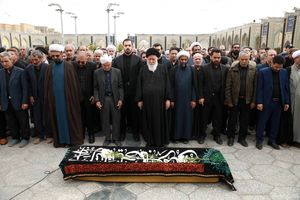 تشییع پیکر غلامحسین صاحبی، جانباز، پیشکسوت دفاع مقدس و عضو سابق شورای شهر مشهد
