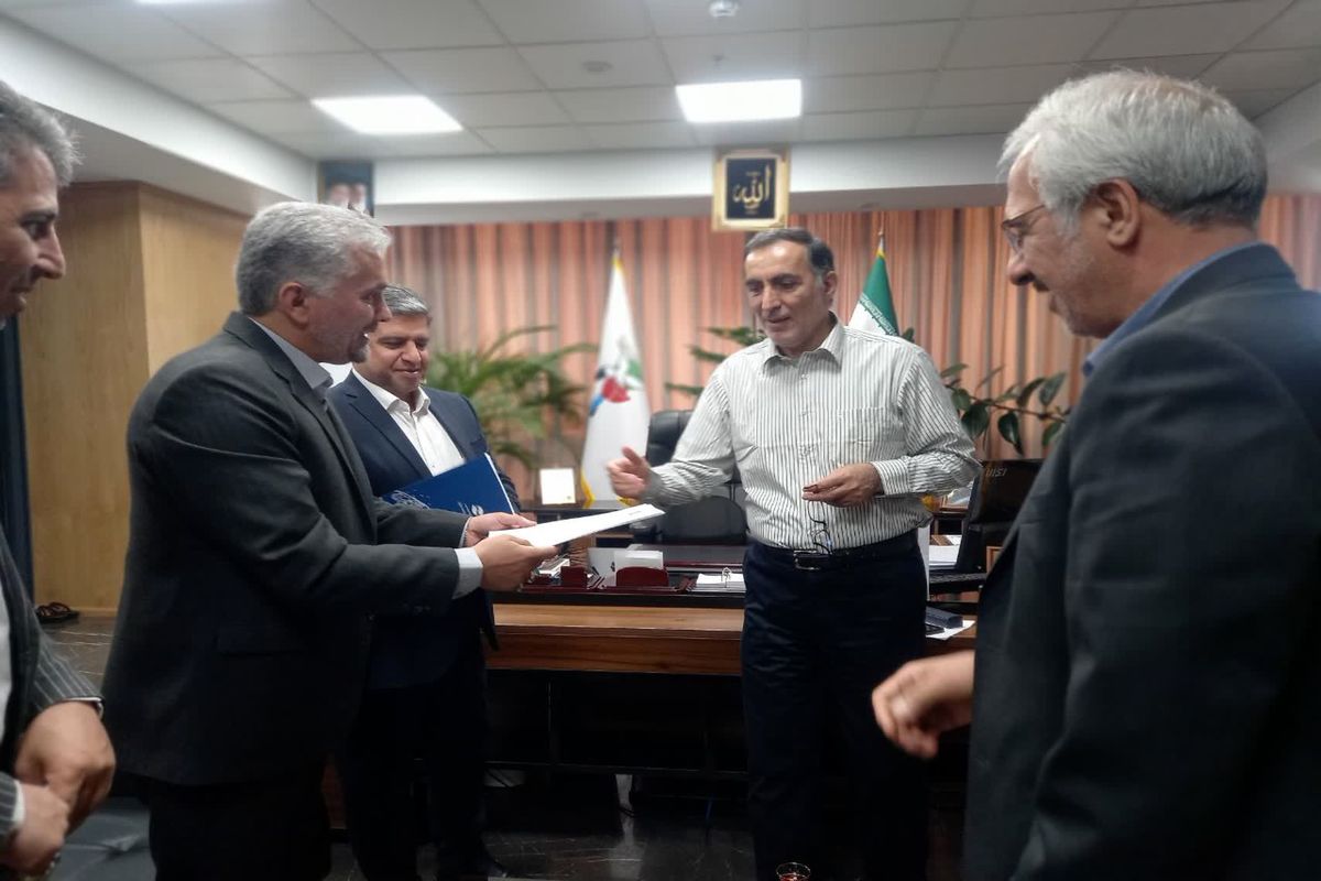 استاندار و مدیرکل بنیاد شهید اردبیل در دیدار با رئیس بنیاد شهید کشور