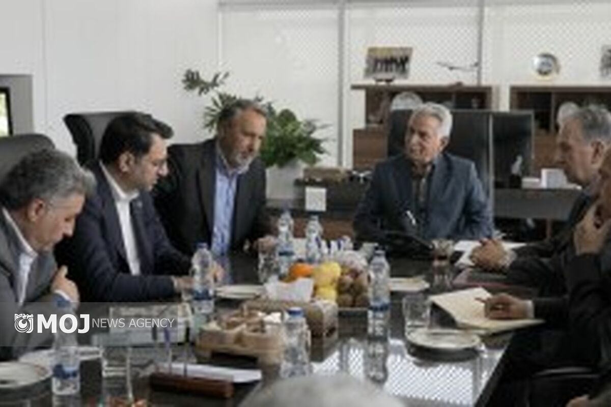 جلسه کبیری با کمیسیون عمران مجلس /کیش
