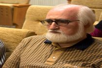 روزی 3 شاعر در ایران متولد می‌شود