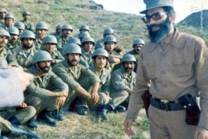 نمایشگاه «در لباس سربازی» همزمان با هفته دفاع مقدس برگزار شد