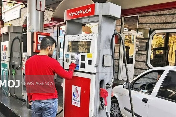 آغاز سوخت‌گیری با کارت بانکی در تهران