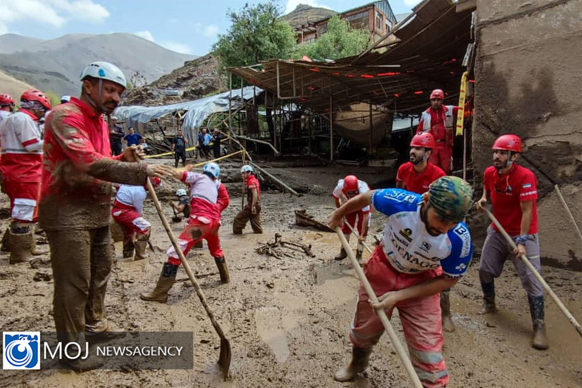 امداد رسانی به مناطق سیل زده امامزاده داوود (ع)
