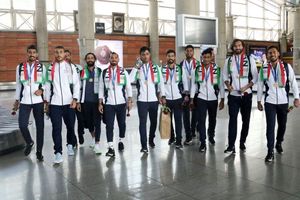 فوتبالیست‌های ساحلی ایران راهی عربستان شدند