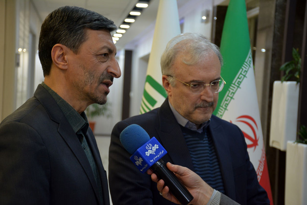 نمکی و فتاح